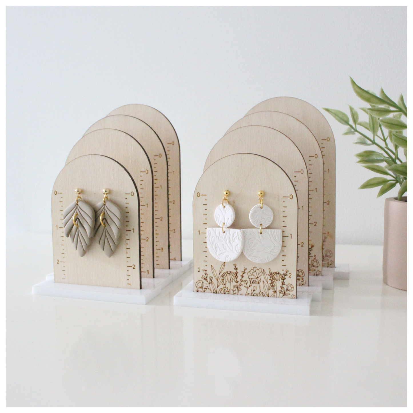 Arch Earring Display Stand