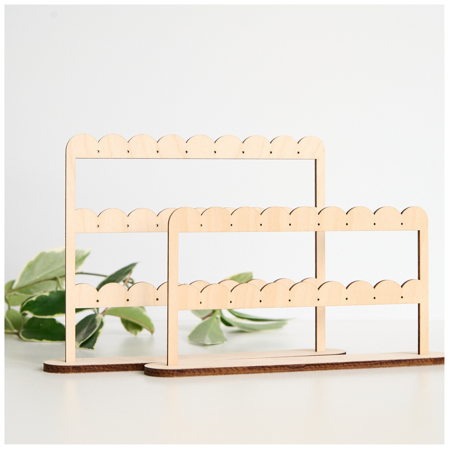 Scalloped Bar Earring Stands