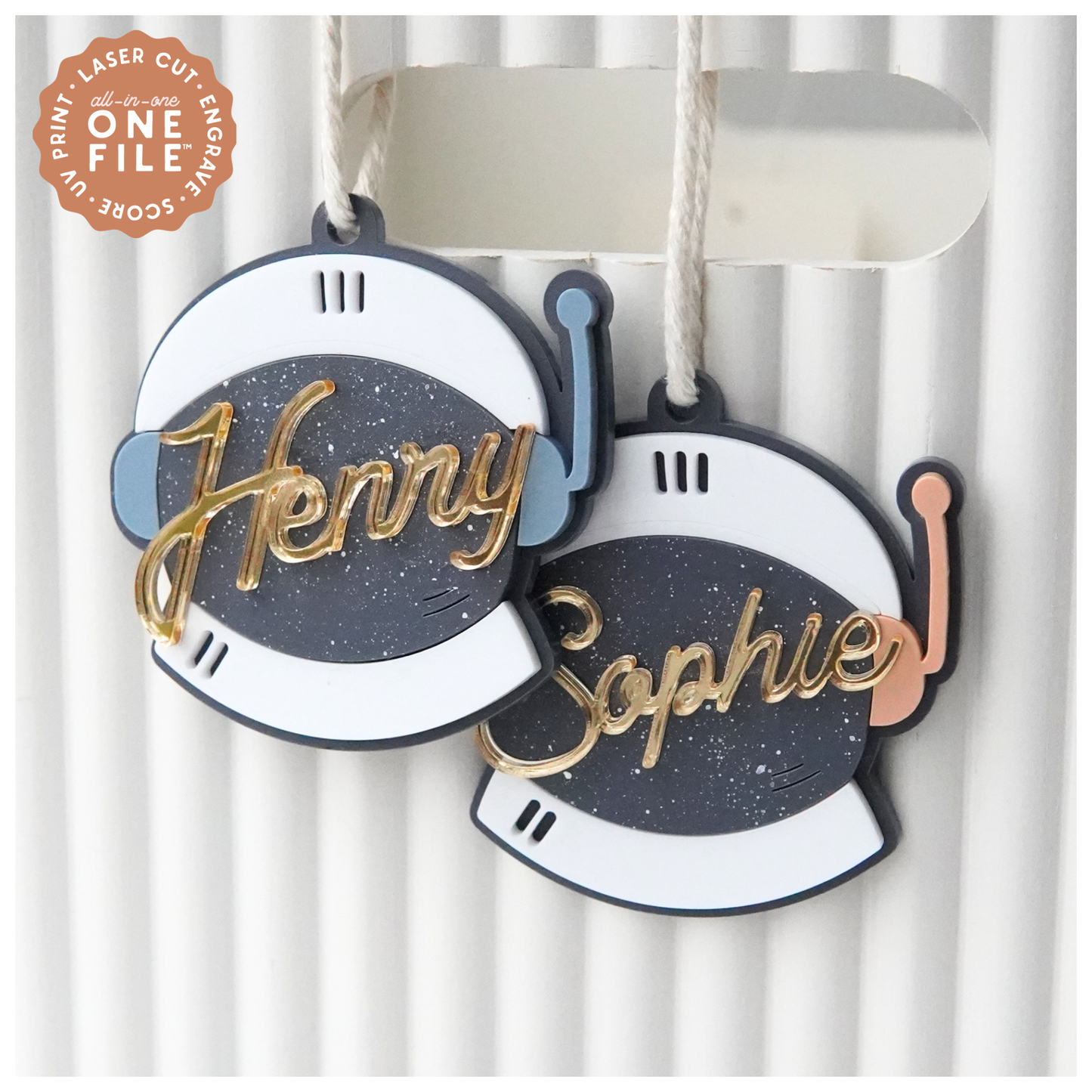 Space Helmet Tag